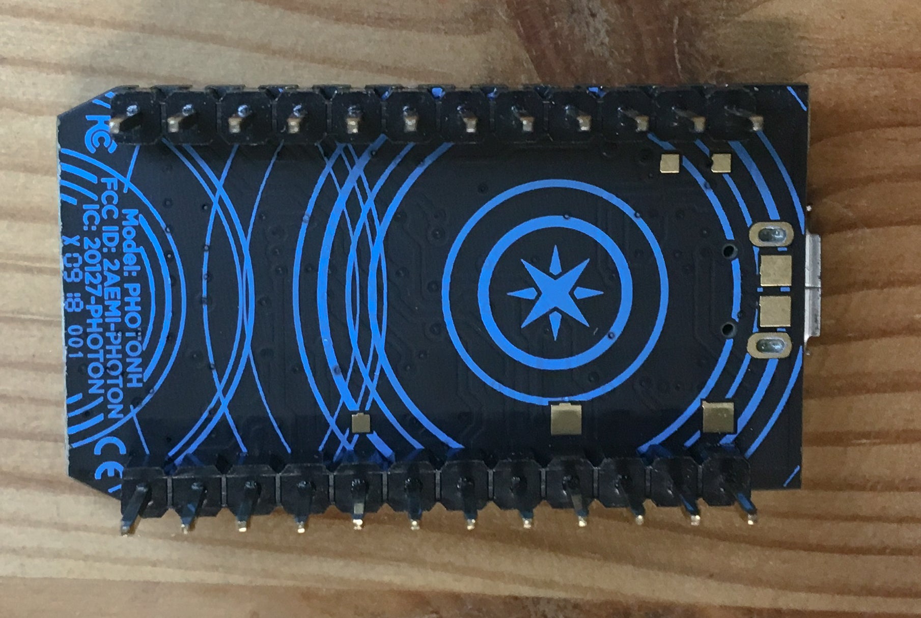Particle Photon - IoT Development Board with Particle Cloud - Server On The Move
